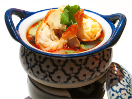 タイの焼酎と食べ物のことなら−トムヤンクン
	 (エビなどが入った酸味のある辛いスープ) 